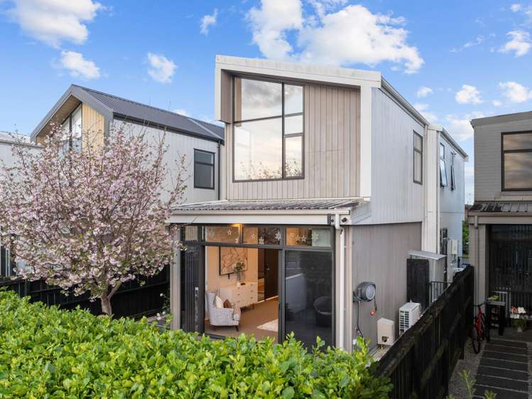 67 Battalion Drive Takanini_16