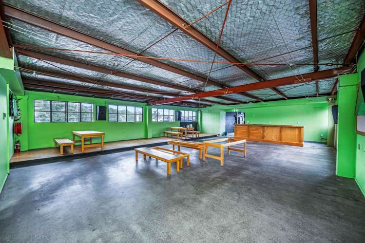 748 Beach Road Browns Bay_14