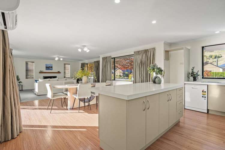 48 Erskine Street Dalefield/Wakatipu Basin_6