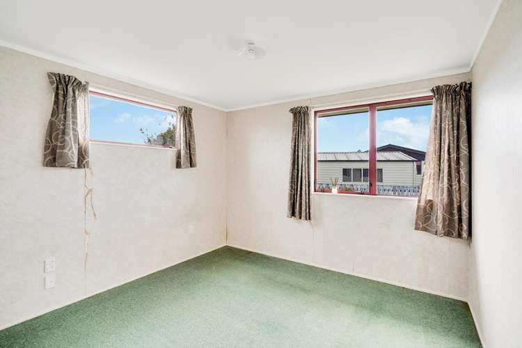 3 Jessica Court Dinsdale_10