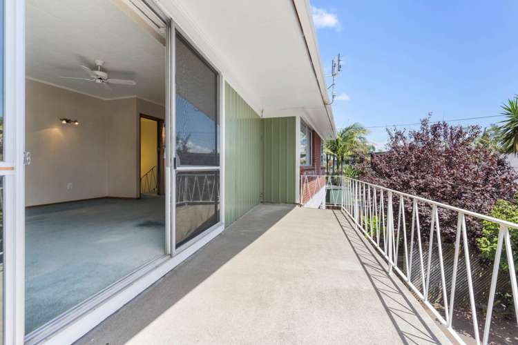 27 First View Avenue Beachlands_16