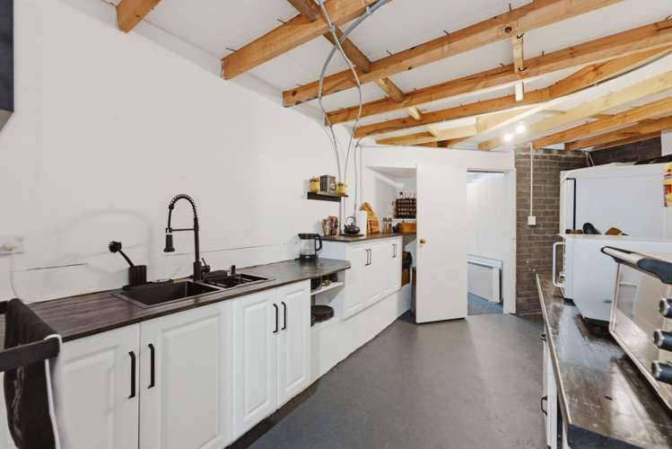 88C Dorset Avenue Lynmouth_28