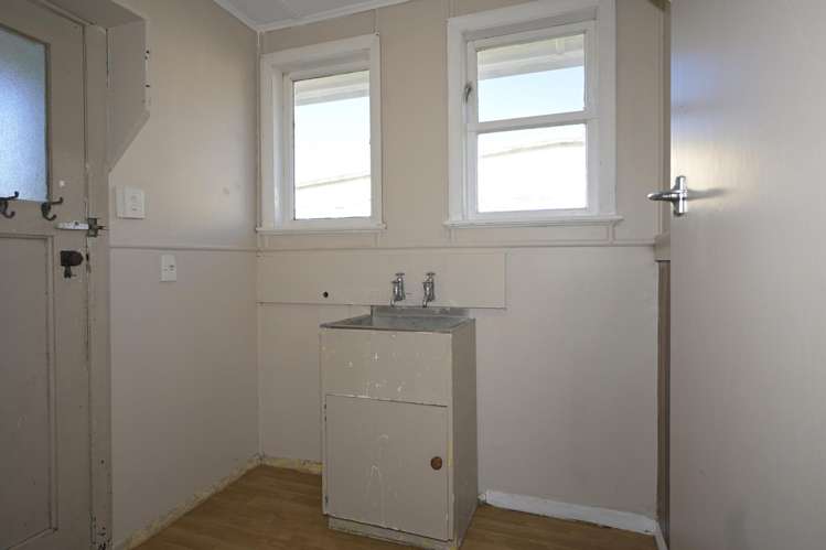 46 Pollen Street Kawerau_10