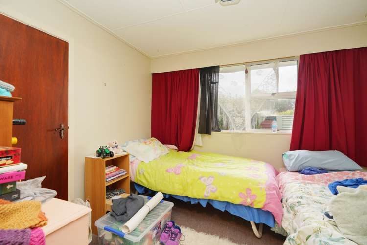 28 Dunns Road Otatara_9