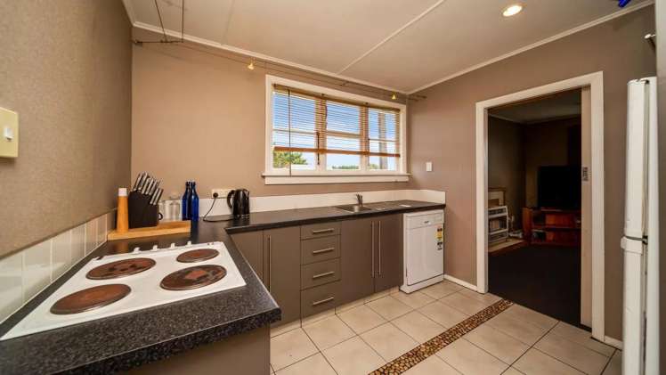 49 Browne Street Normanby_1