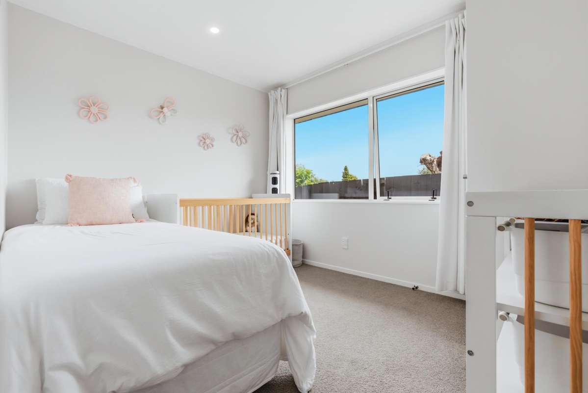 2/15 Kotare Street_5