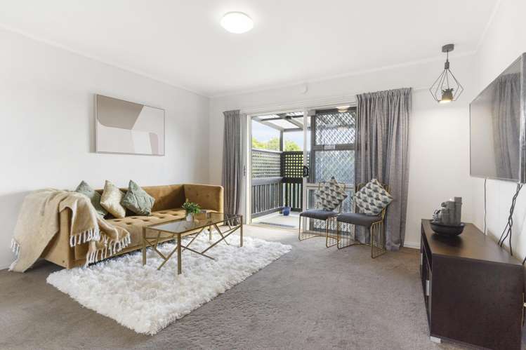2/94 Lynwood Road_2
