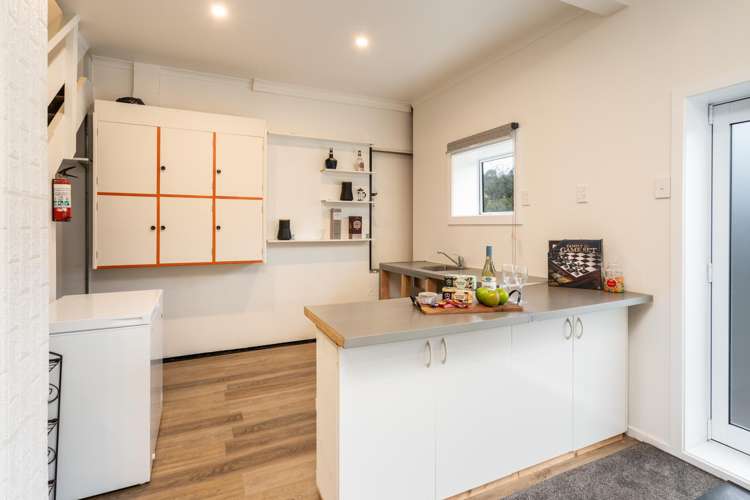 346 Kaikorai Valley Road Bradford_12