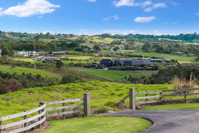 Whitford Paradise – 1.1ha (mol) Rare Opportunity