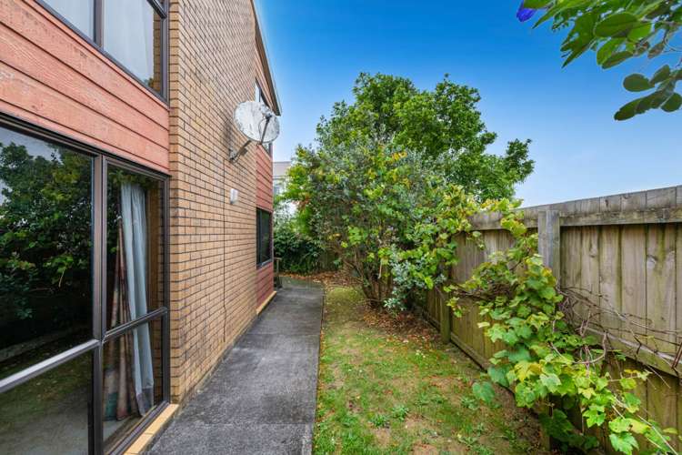 2/1 Captain Street_5