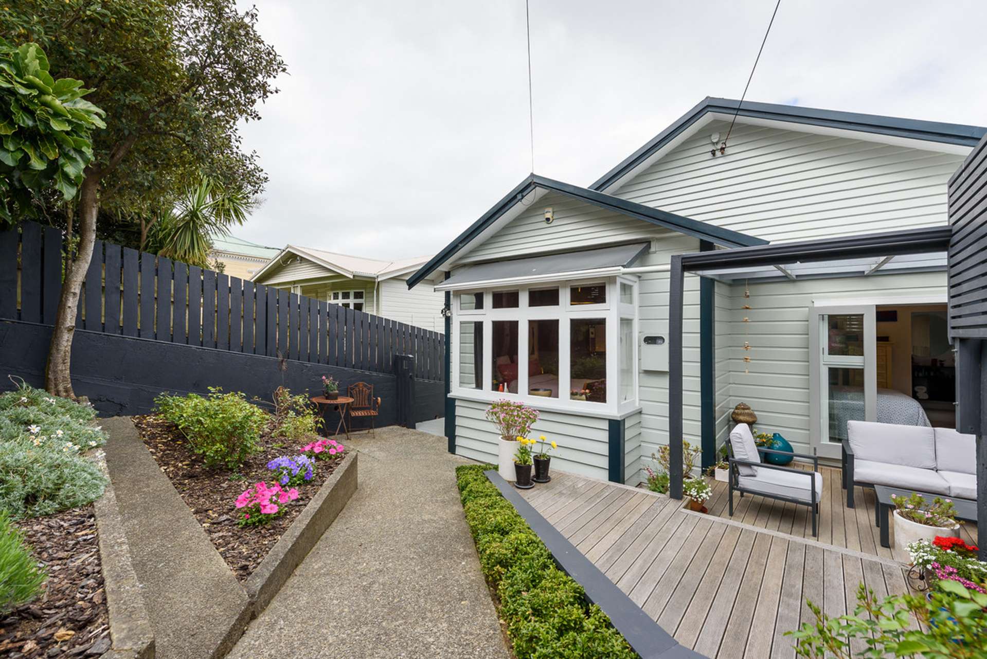 69 Queens Drive Lyall Bay_0