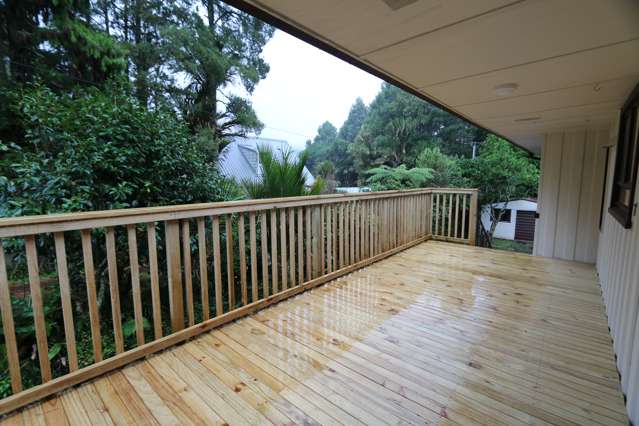 178 Woodlands Park Road Titirangi_1