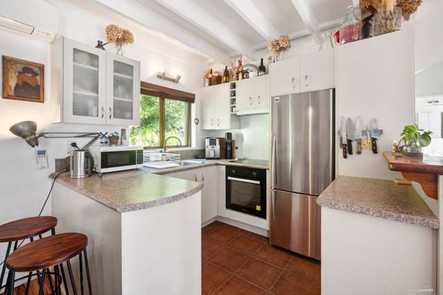 2/1 Mulberry Place Glenfield_4