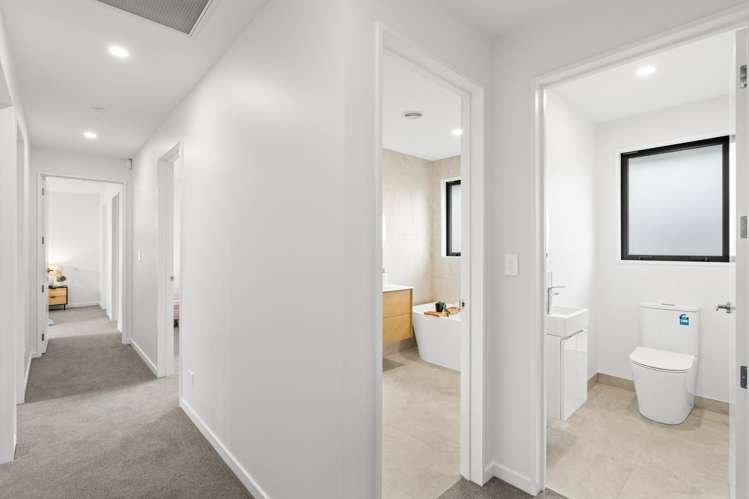 13 Samantha Lawry Road Wigram_13