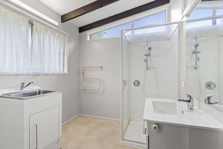 14 Tui Vale Road Cockle Bay_24