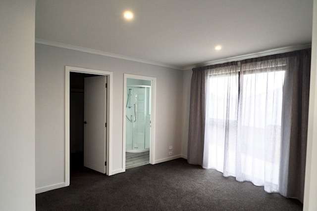 27 Huntaway Close 10816_4