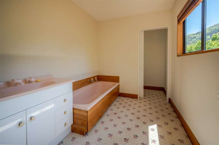 8 Whareora Terrace Wainui_13