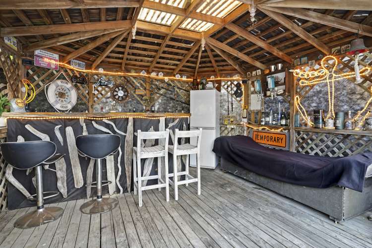 16 Gilshennan Valley Red Beach_5