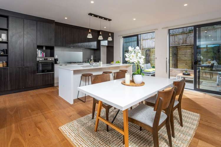 4/4 McQuoid Place_0