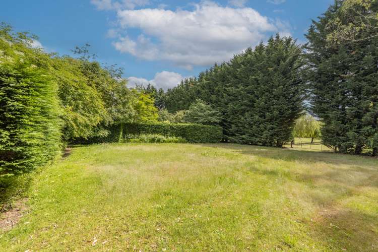 1221 North Eyre Road West Eyreton_28