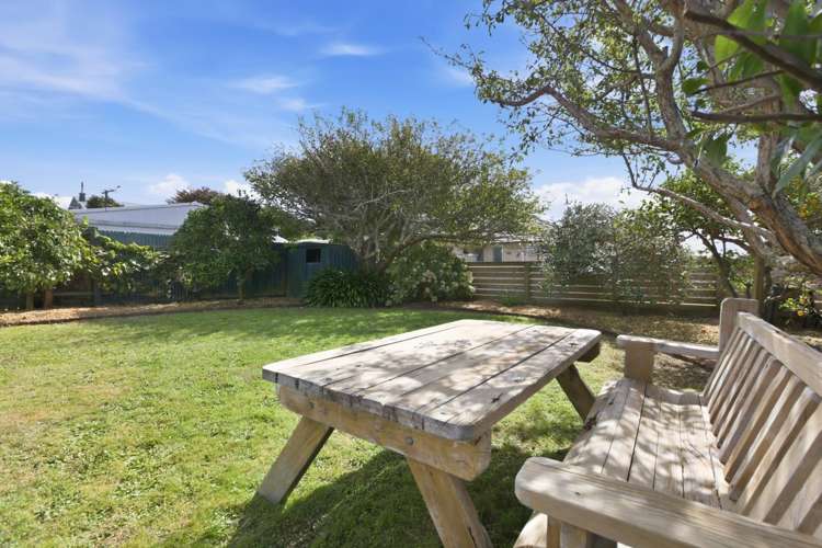 60 Tukapa Street Westown_29