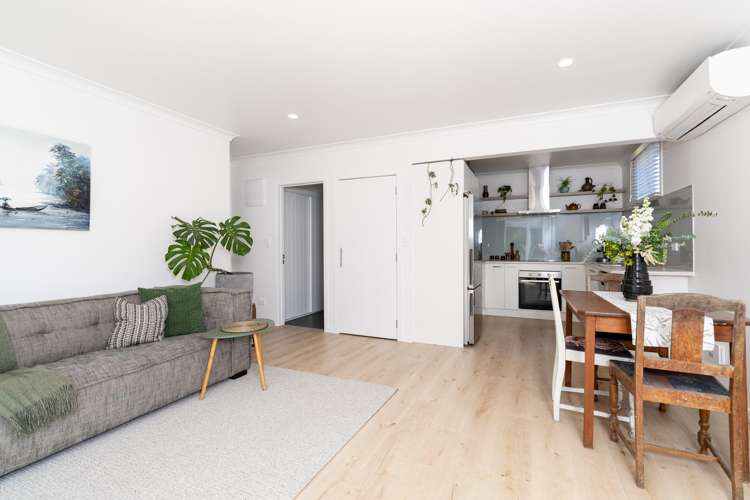 21 Government Road Raglan_6