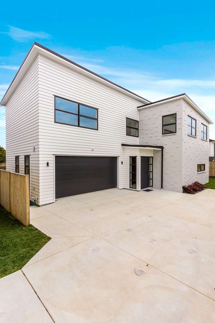 13b Gulf Crest Bucklands Beach_32