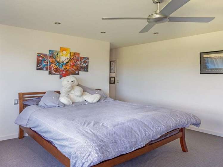 37 Taranga Road Langs Beach_4