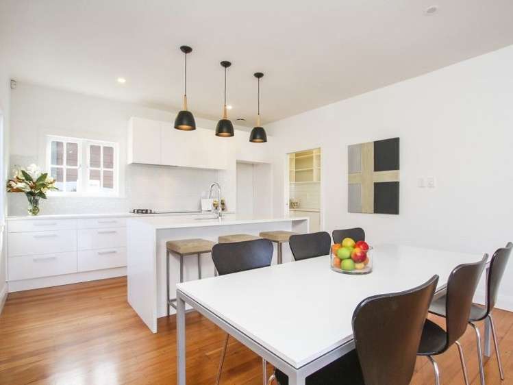 15a Montrose Street Point Chevalier_10