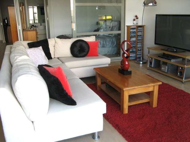 Stunning Furnished Apartment in Howick