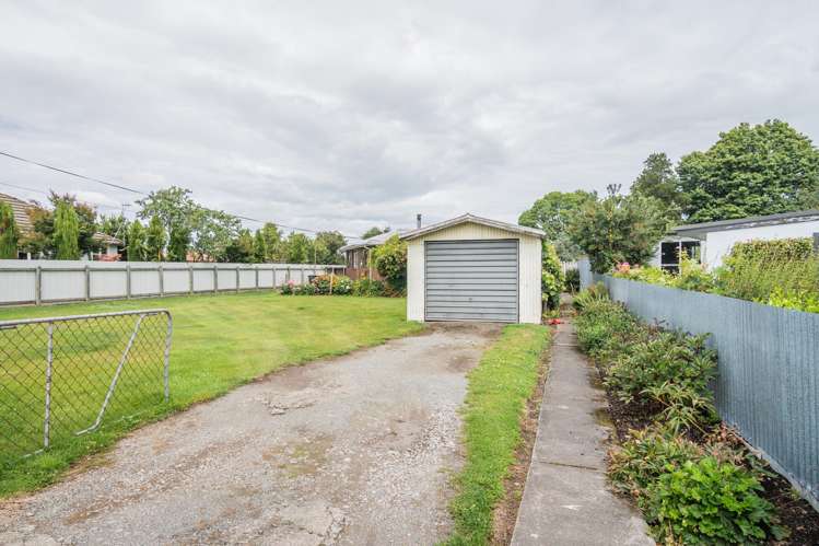 19 Neal Street Temuka_14