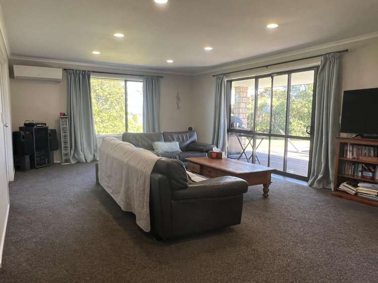 95 Maisey Road 11377_10