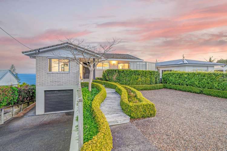 35 Roberts Road Matakatia_26