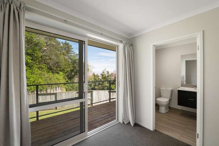 128 Korokoro Crescent Thames_13