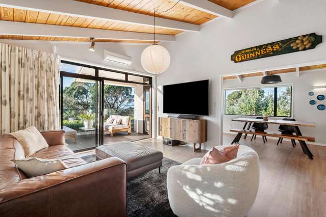 2/59 Churchill Road Murrays Bay_4