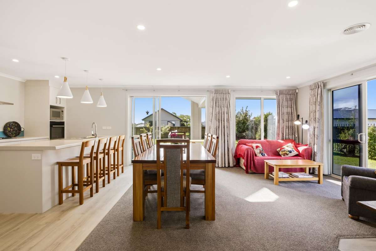 32 and 34 Ngahana Place_1