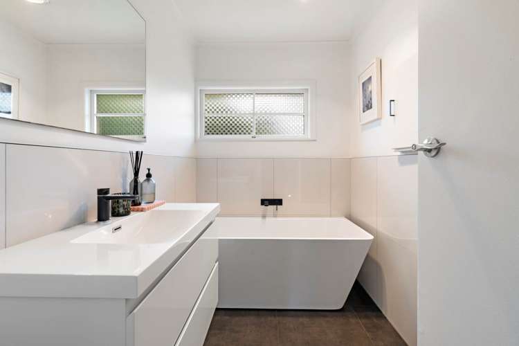 5 Fairview Avenue Opaheke_14