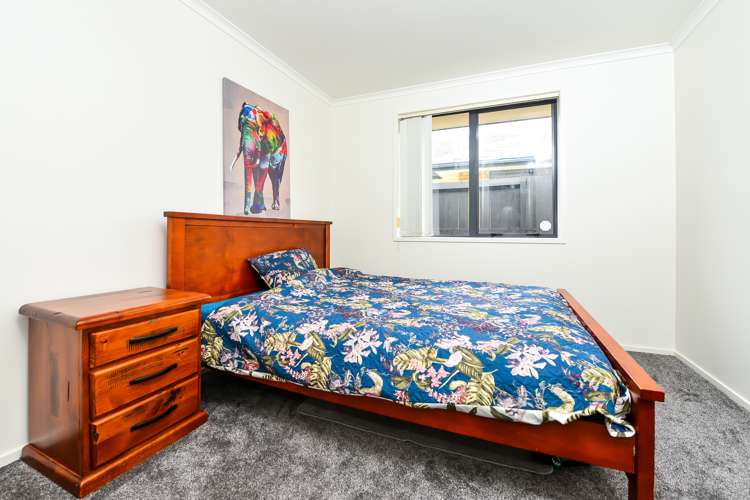 13 Nobleman Place Hamilton East_7