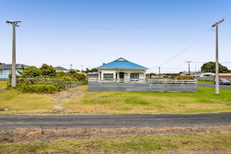 11 Suffolk Street Patea_36