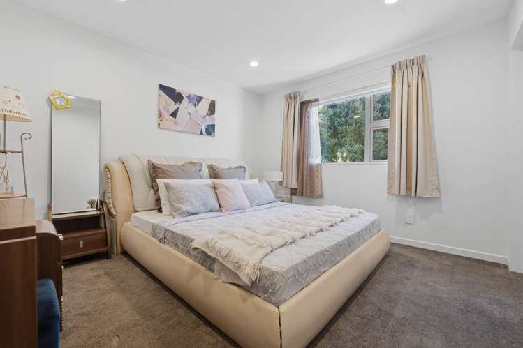 70 Hughs Way Flat Bush_22