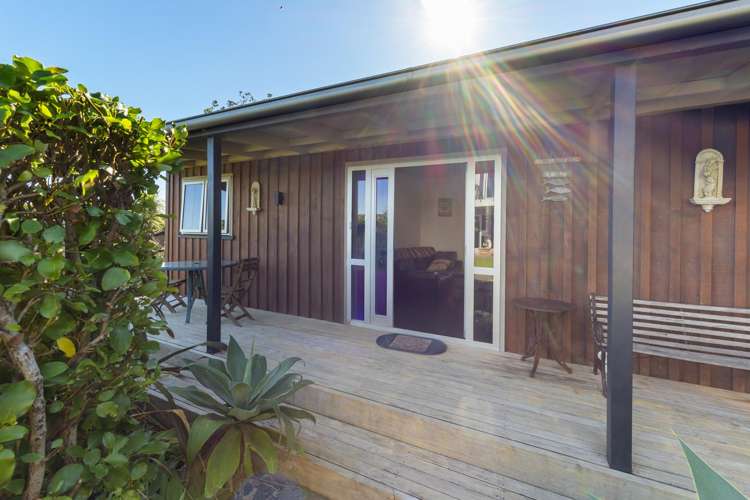 153 Waitoetoe Road Urenui_34
