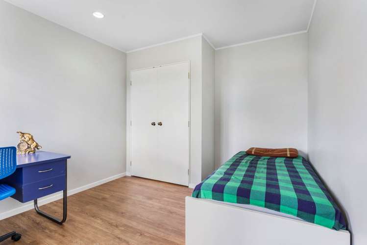 100 Chapel Road Flat Bush_12
