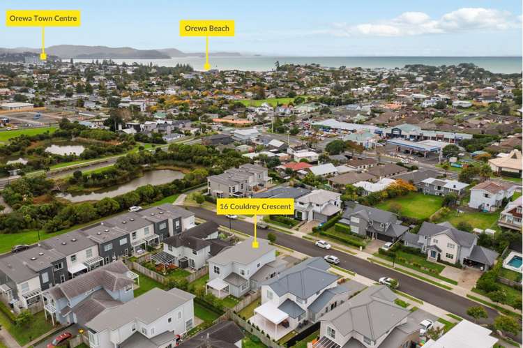 16 Couldrey Crescent Red Beach_32