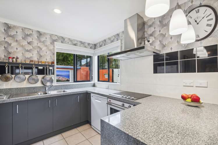 21/262 Centreway Road Orewa_7