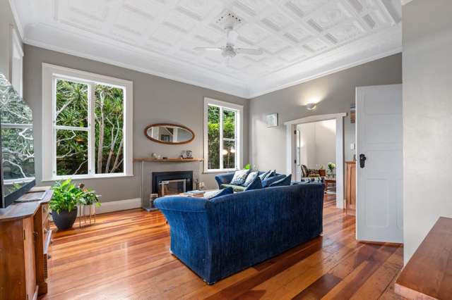 17 Bank Street 1728_1