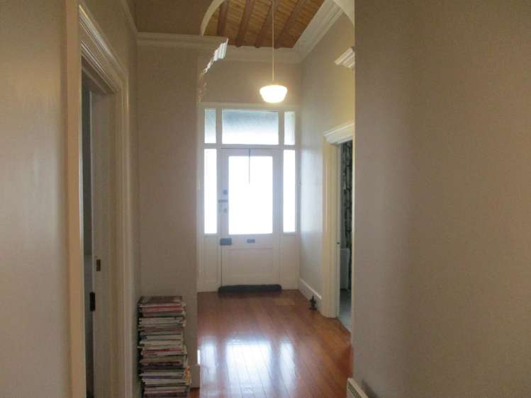 99 Le Cren Street Seaview_8