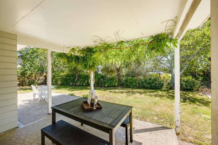 16 Ngarimu Crescent Taradale_23