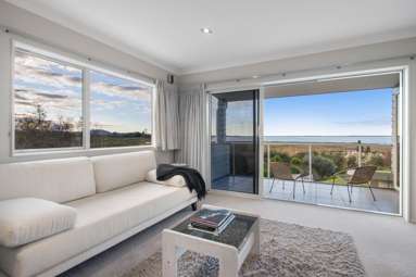 265 Walker Road East_1