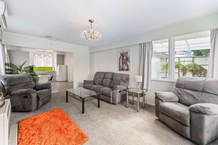 25 Lowtherhurst Road Massey_5