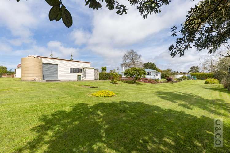 8 Hanham Road Kumeu_12